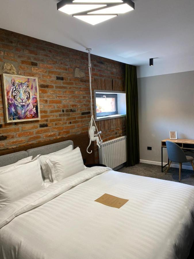 Nani Nani Boutique Hotell Braşov Exteriör bild