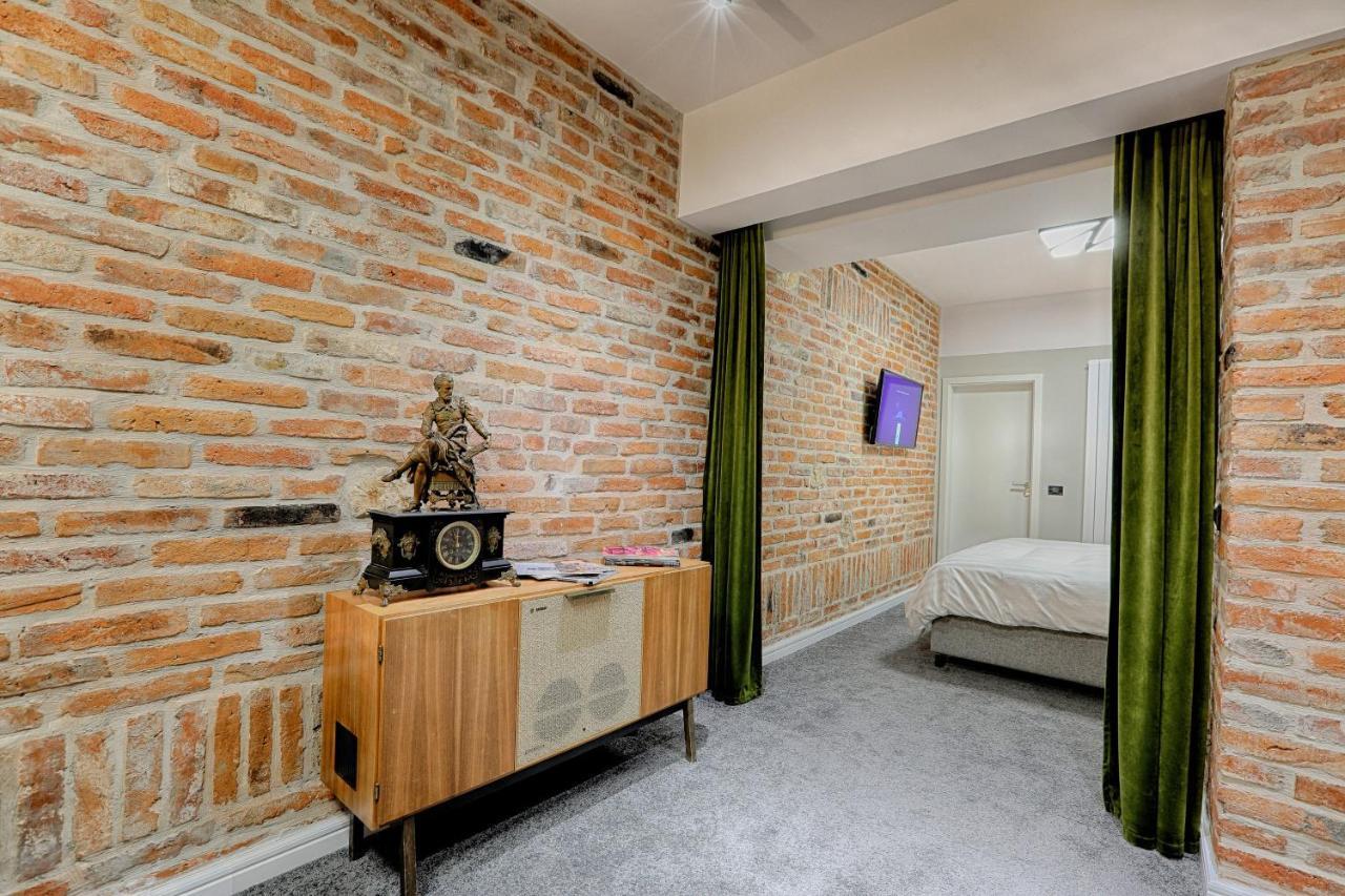 Nani Nani Boutique Hotell Braşov Exteriör bild