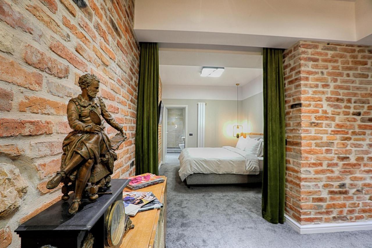 Nani Nani Boutique Hotell Braşov Exteriör bild