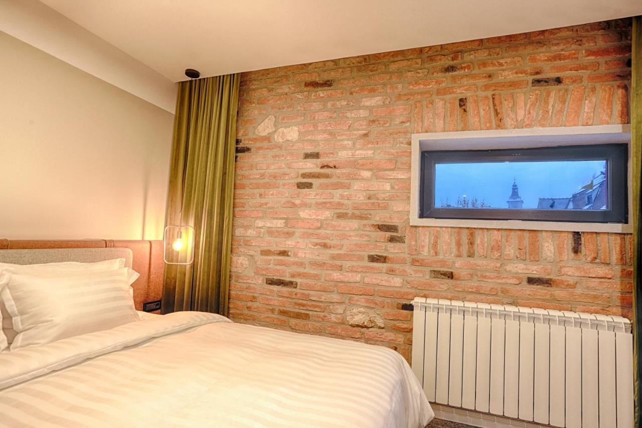 Nani Nani Boutique Hotell Braşov Exteriör bild