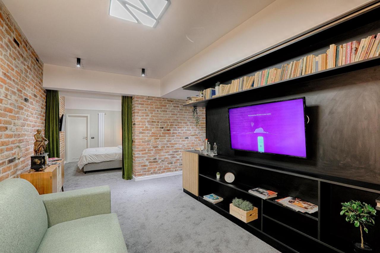 Nani Nani Boutique Hotell Braşov Exteriör bild