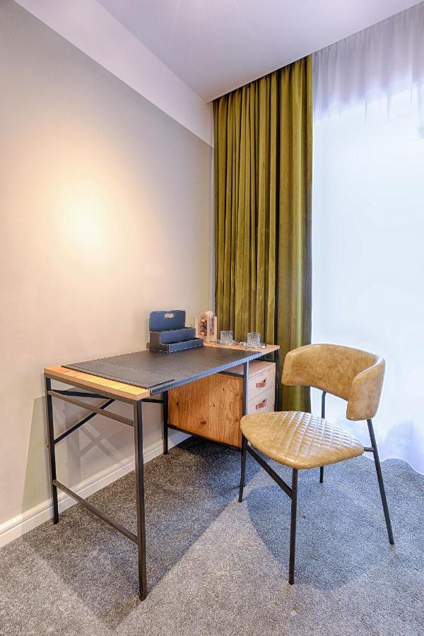 Nani Nani Boutique Hotell Braşov Exteriör bild