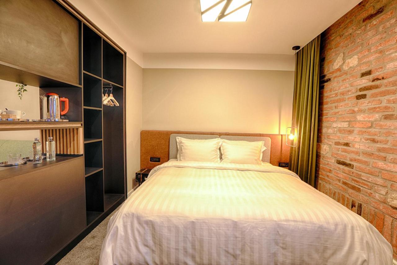 Nani Nani Boutique Hotell Braşov Exteriör bild