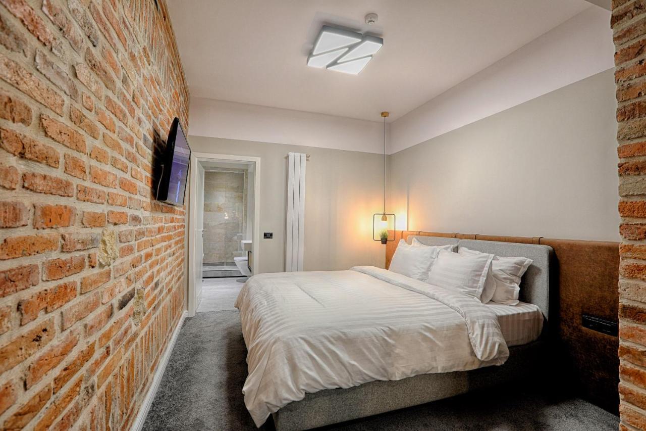 Nani Nani Boutique Hotell Braşov Exteriör bild