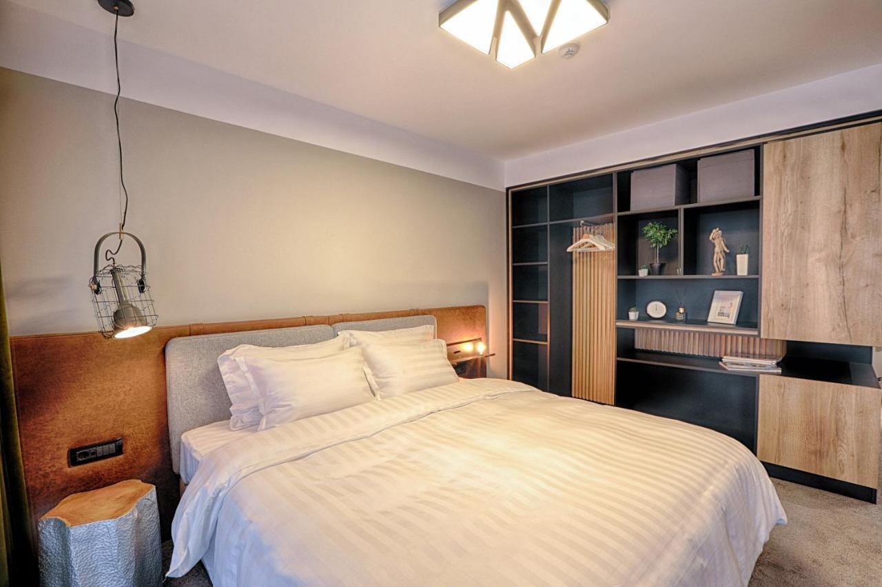 Nani Nani Boutique Hotell Braşov Exteriör bild